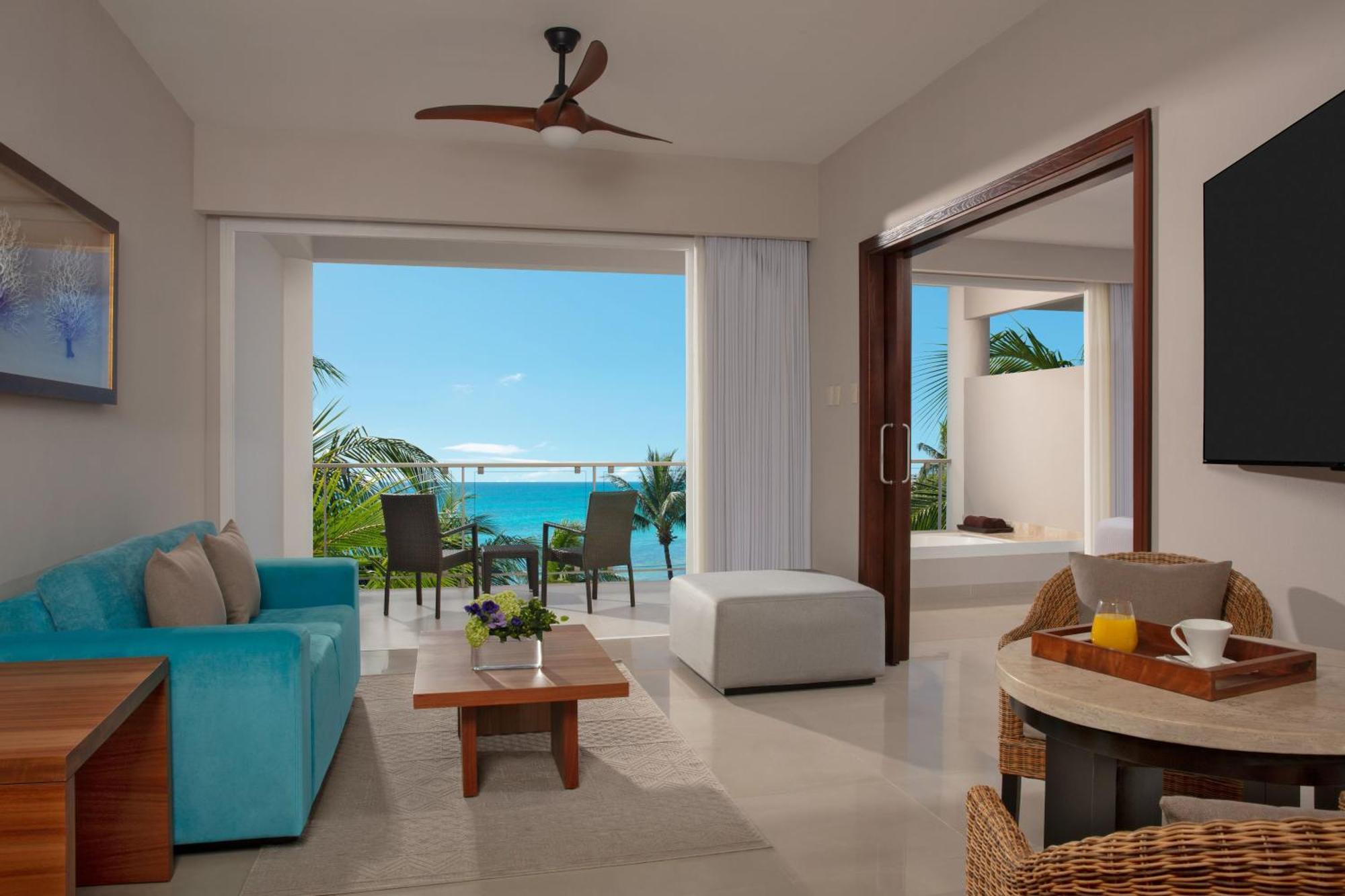Preferred Club Ocean View King Bed